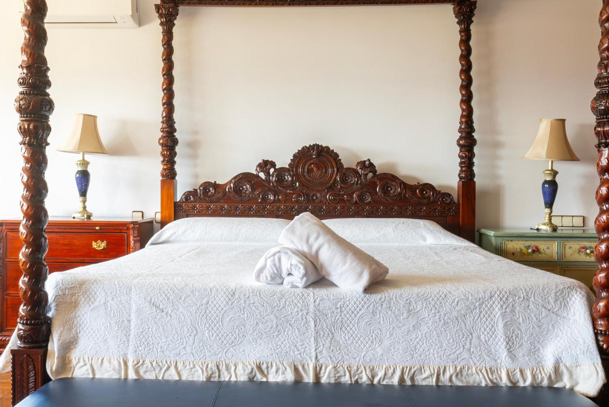 Mansion Con Jacuzzi A 40 Grados, Gran Piscina Y Padel Βίλα El Tiemblo Εξωτερικό φωτογραφία