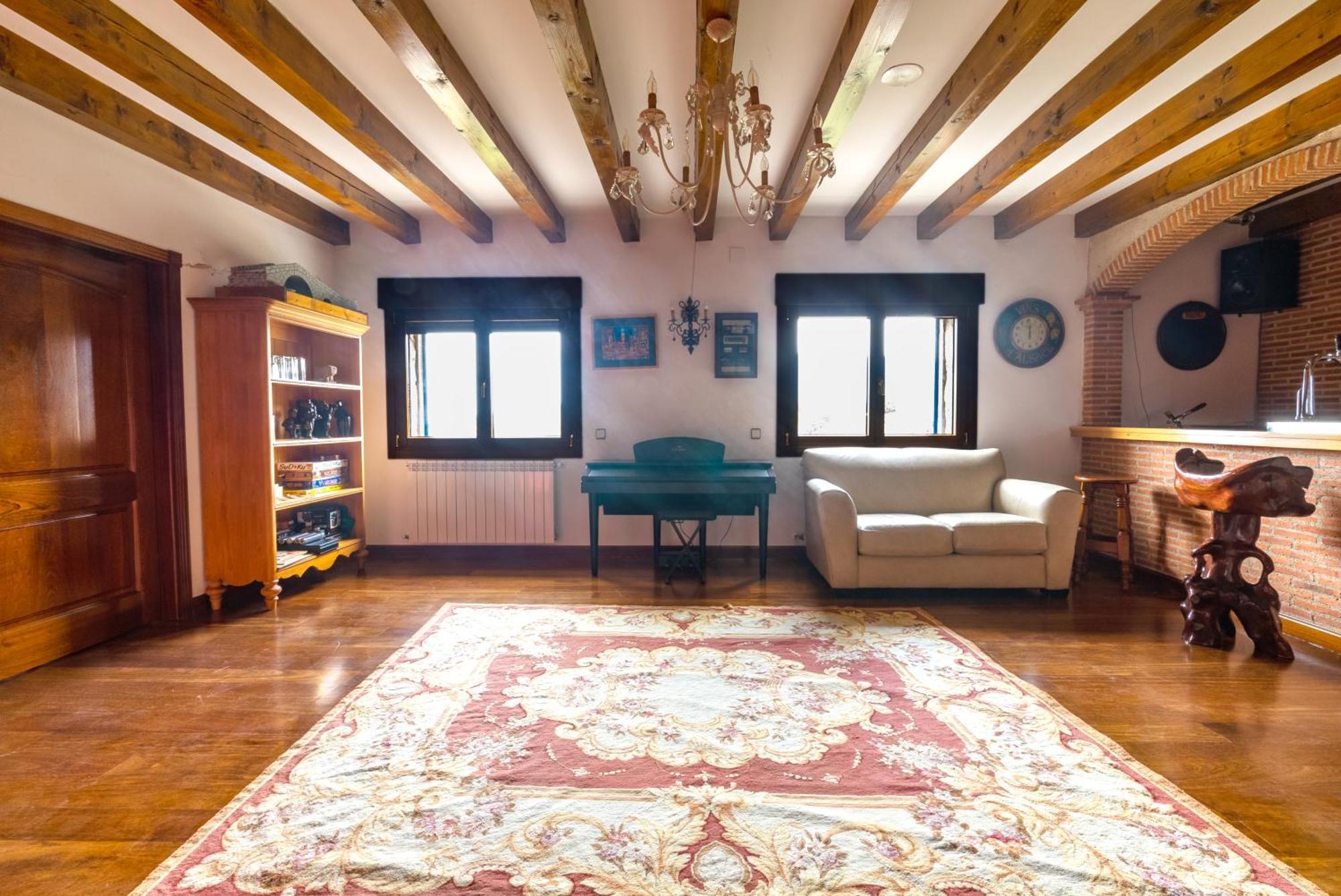 Mansion Con Jacuzzi A 40 Grados, Gran Piscina Y Padel Βίλα El Tiemblo Εξωτερικό φωτογραφία