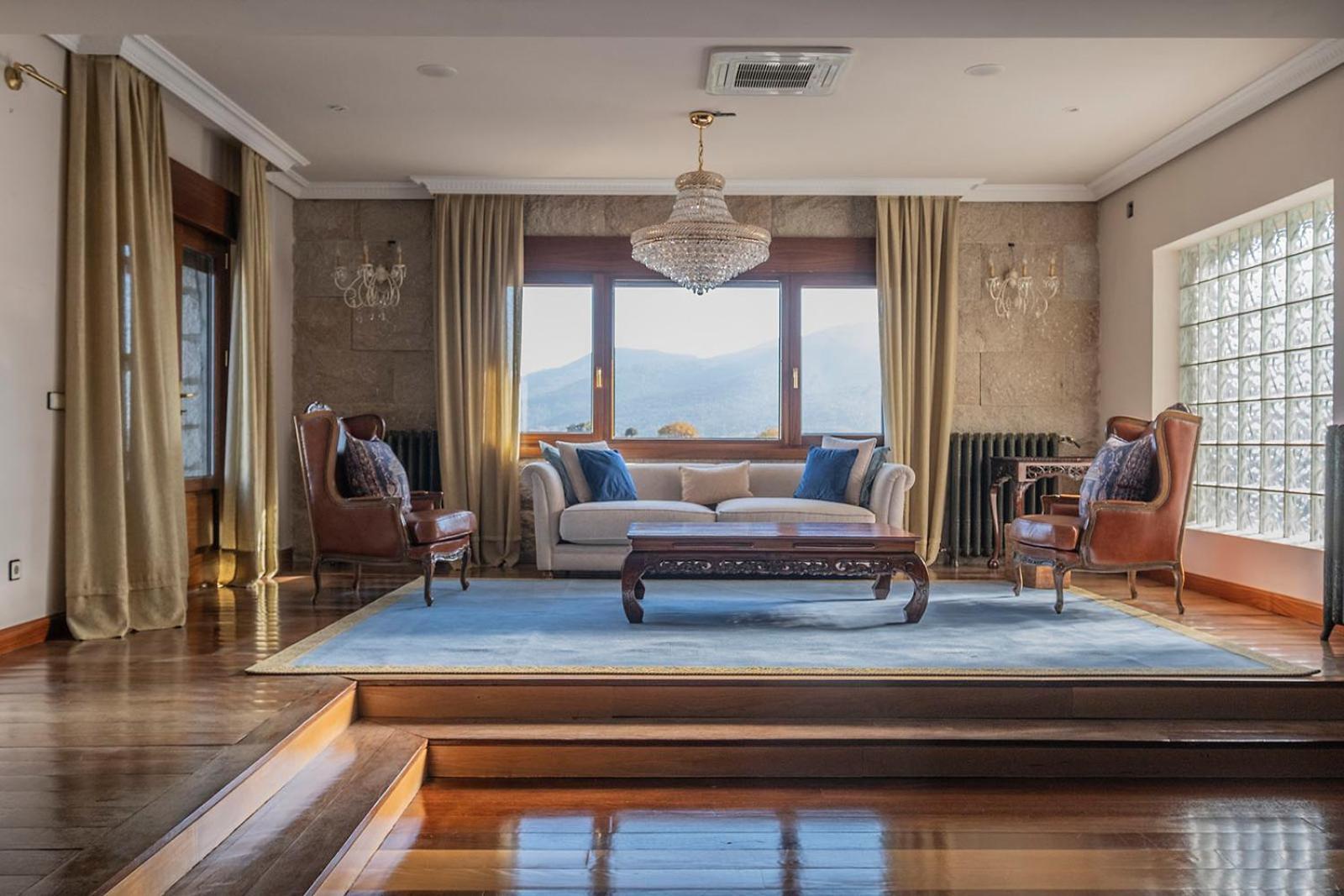 Mansion Con Jacuzzi A 40 Grados, Gran Piscina Y Padel Βίλα El Tiemblo Εξωτερικό φωτογραφία