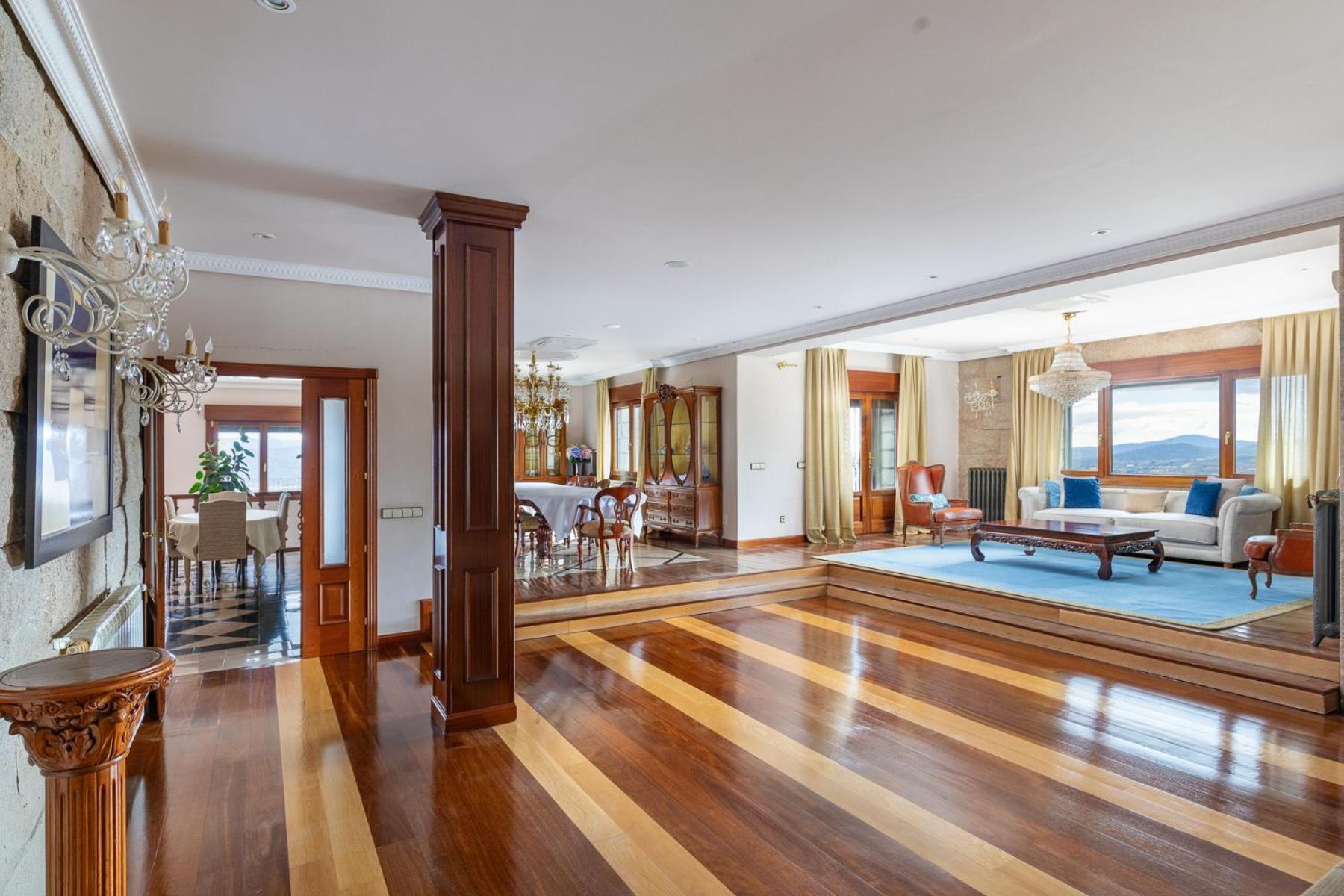 Mansion Con Jacuzzi A 40 Grados, Gran Piscina Y Padel Βίλα El Tiemblo Εξωτερικό φωτογραφία